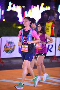 BIB: 28056, 17052
                            <button type="button" onclick="openModal(23218871)" class="btn btn-primary btn-sm float-right btn-popup" data-toggle="modal" data-target=".modal-high-quality">
                        <i class="fas fa-shopping-cart"></i> Add to Cart
                    </button>
                                            <button type="button" onclick="isThisMe(23218871, true)" class="btn btn-success btn-sm float-right btn-popup btn-isme hidden" data-toggle="tooltip" data-placement="bottom" title="นี่คือรูปของคุณใช่ไหม คลิกที่นี่เพื่อเอาเข้าอัลบั้ม">
                        <i class="fas fa-plus"></i> Add to album
                    </button>
                    <button type="button" onclick="isThisMe(23218871, false)" class="btn btn-warning btn-sm float-right btn-popup btn-isnotme hidden">
                        <i class="fas fa-ban"></i> Remove from album
                    </button>